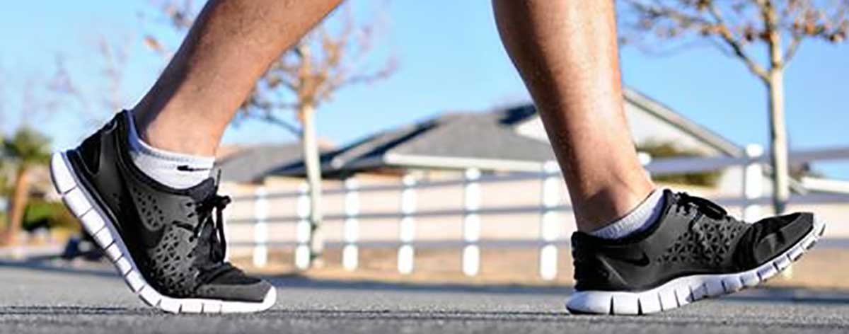 مهمترین تمرینات ورزشی و بدنسازی برای مبتلایان به روماتیسم مفصلی - ورزش درمانی - پیاده روی