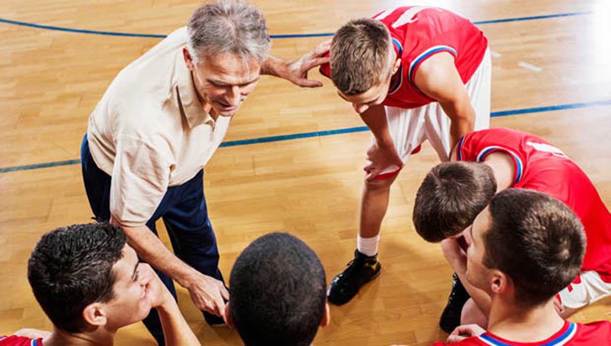 زبان بدن مربیان موفق و حرفه‌ای - روانشناسی ورزشی مدیریت ورزشی مربی مربیگری