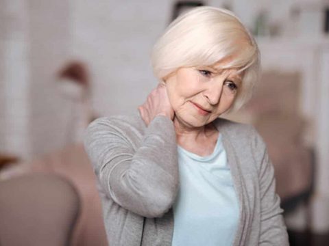 آیا کورتون باعث پوکی استخوان (زنان مسن) می شود؟